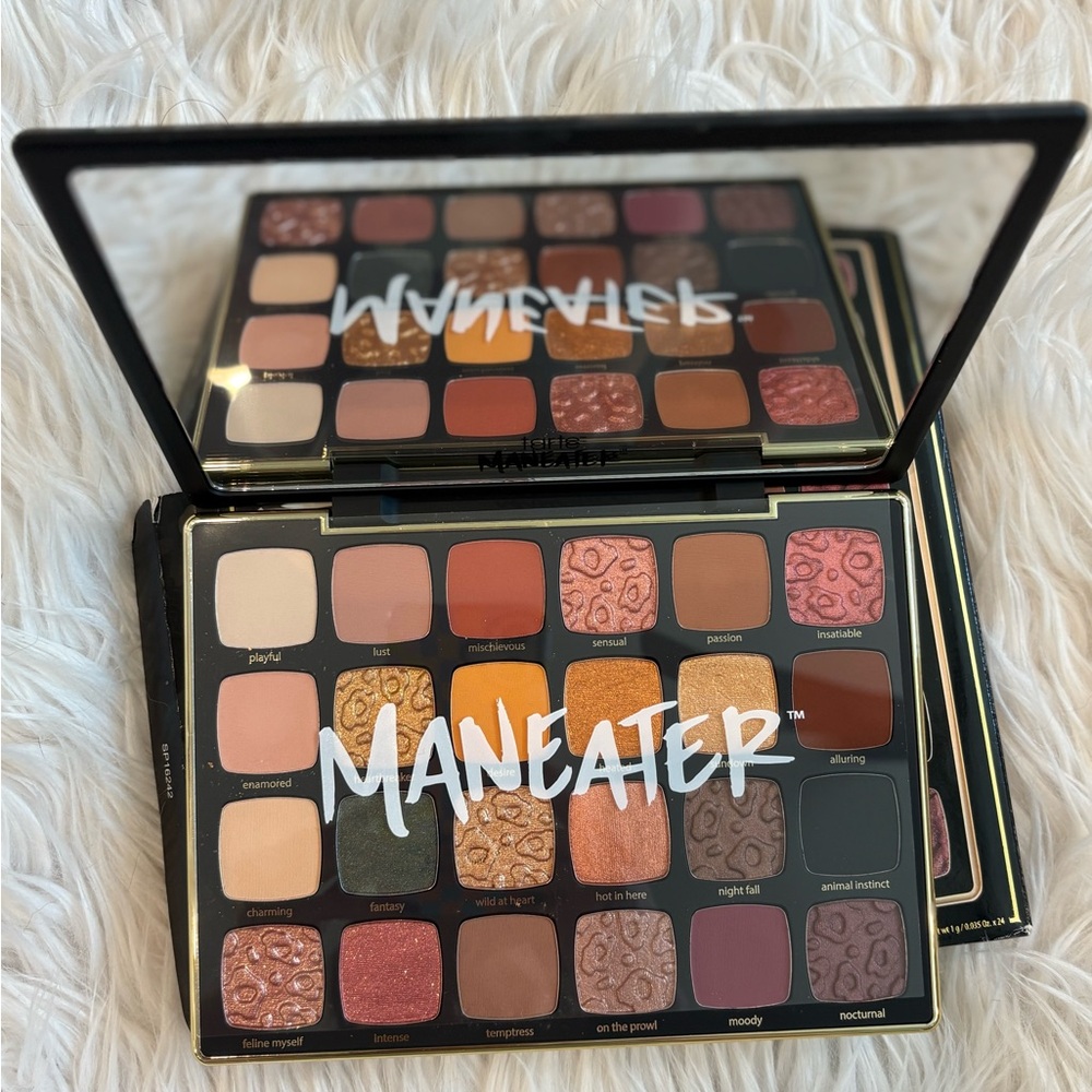 ⭐️NEW IN BOX⭐️ TARTE | MANEATER - AFTER DARK - Eyeshadow Palette - Picture 8 of 9